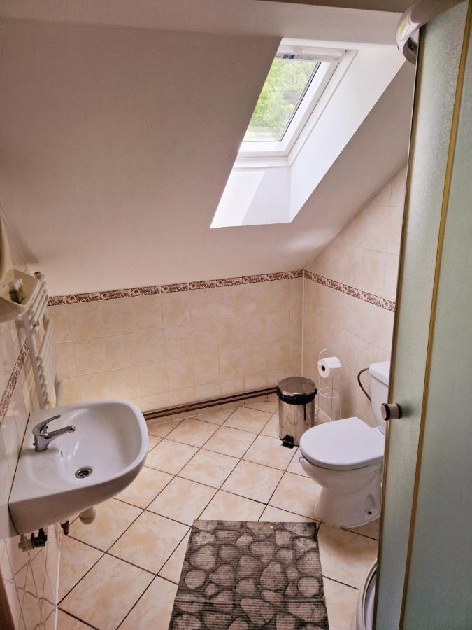Hostinec U Reky Hotell Ostravice Eksteriør bilde